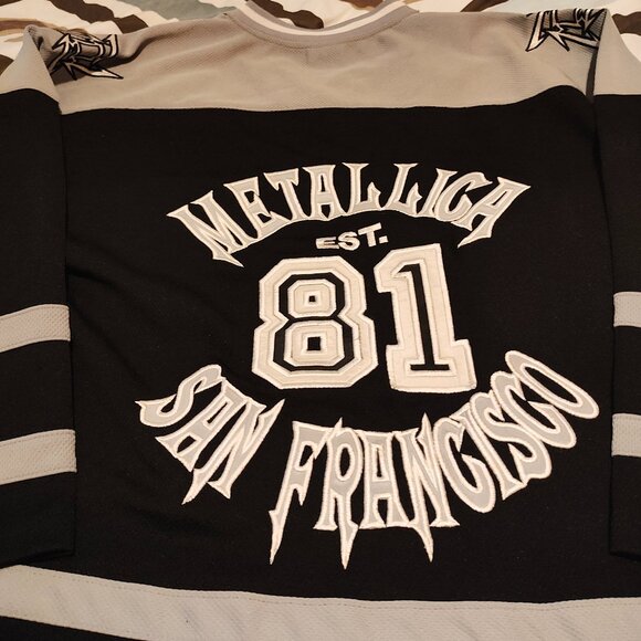 Jersey Metallica x San José Shark Édition Très Limité Taille L Très bon état - Picture 4 of 6
